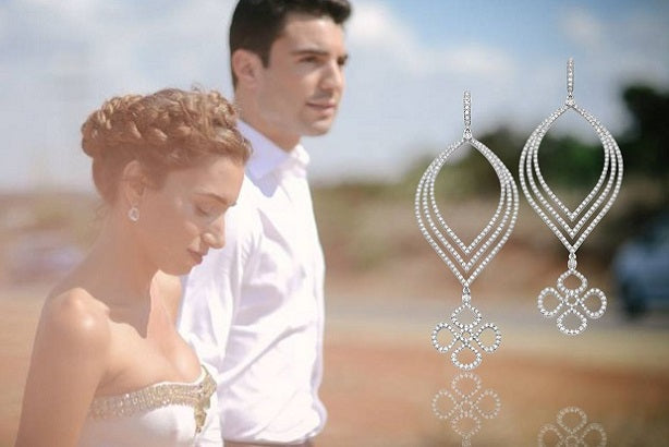 בטבעת זו, רגע לפני