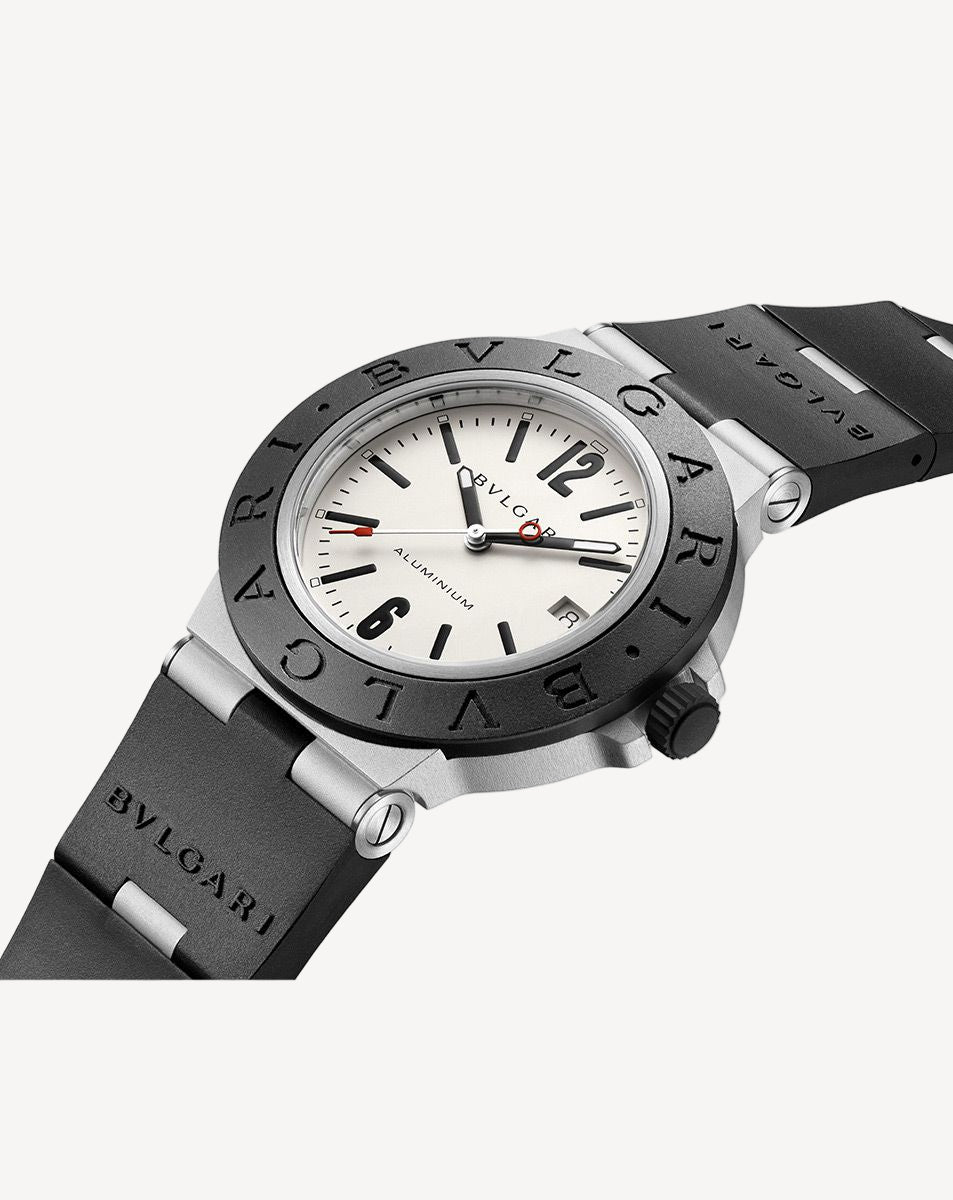 Aluminium-Titanium-Rubber