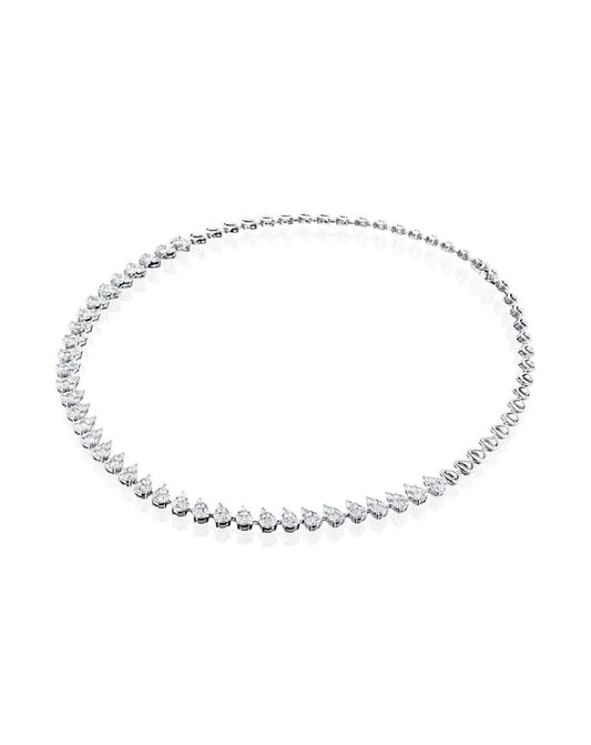 שרשרת יהלומים בחיתוך טיפה בזהב לבן 18 קראט
