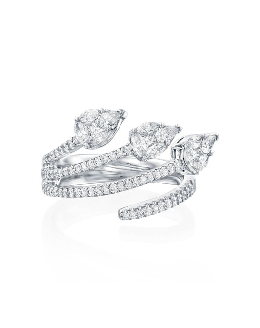 טבעת יהלומים פתוחה עם שלושה יהלומי טיפה