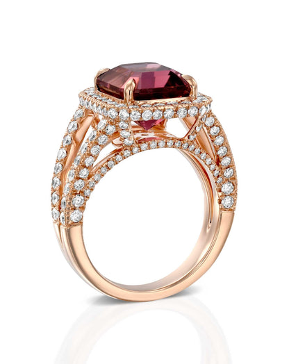 color: Rose Gold