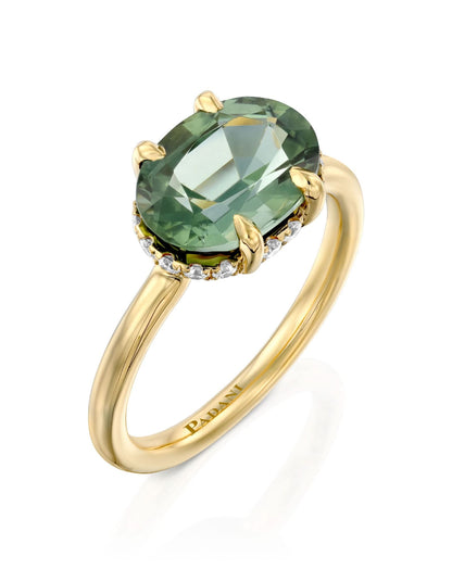 color: Yellow Gold