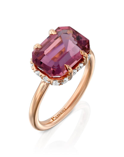 color: Rose Gold