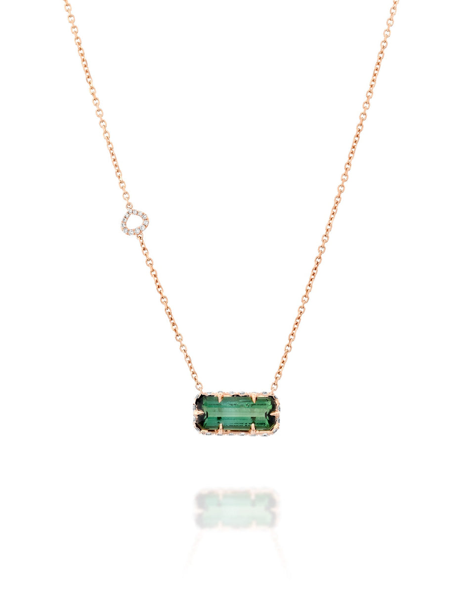 color: Rose Gold