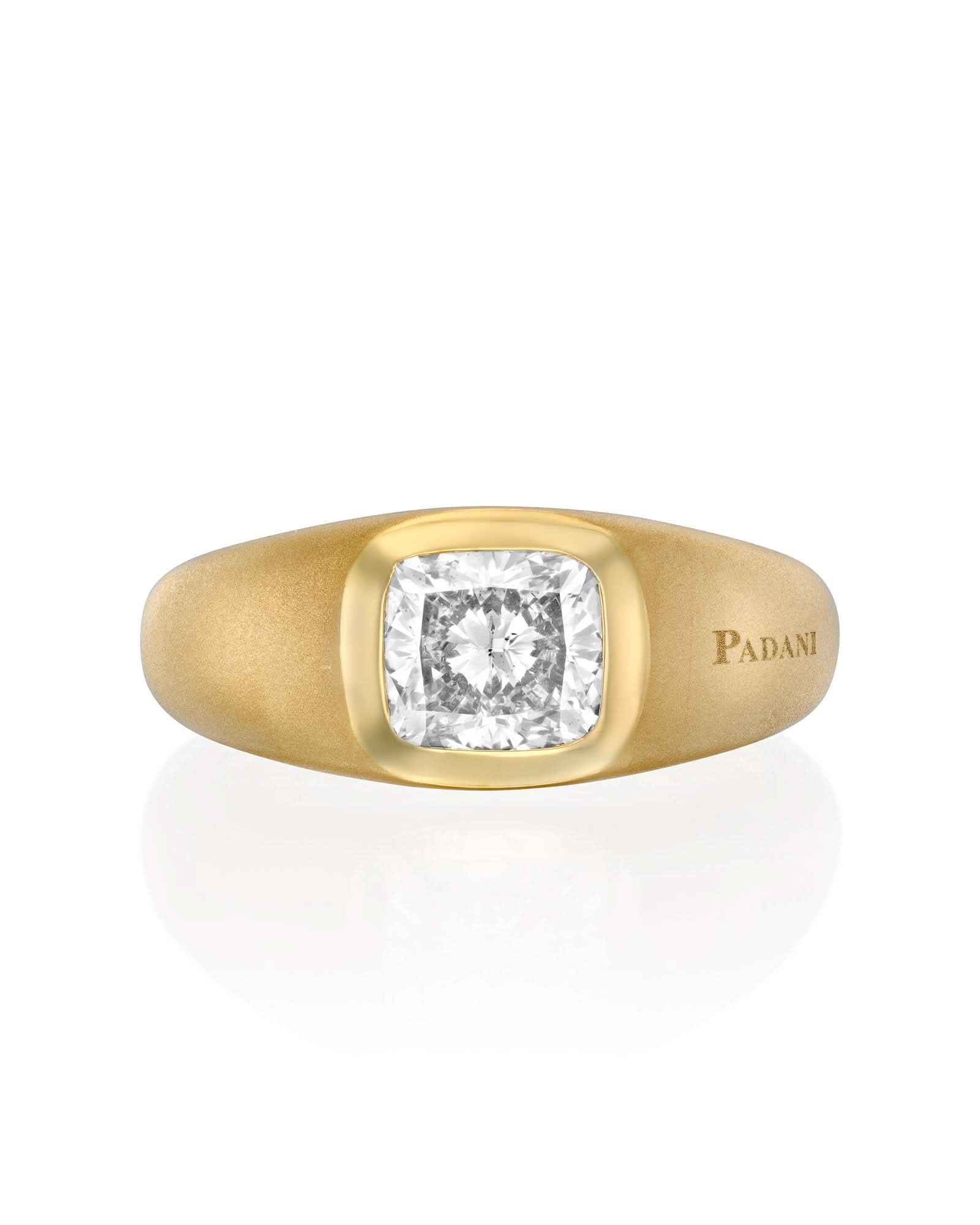 color: Yellow Gold