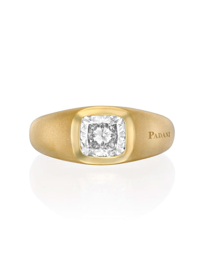 color: Yellow Gold