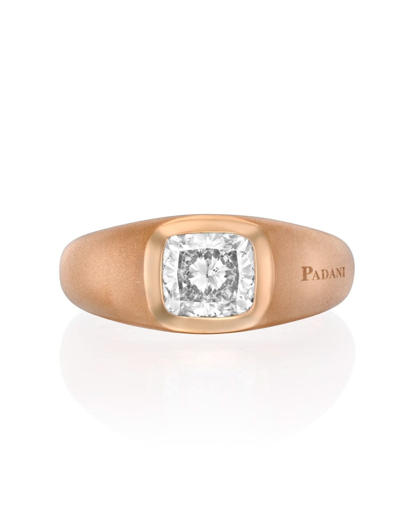 color: Rose Gold