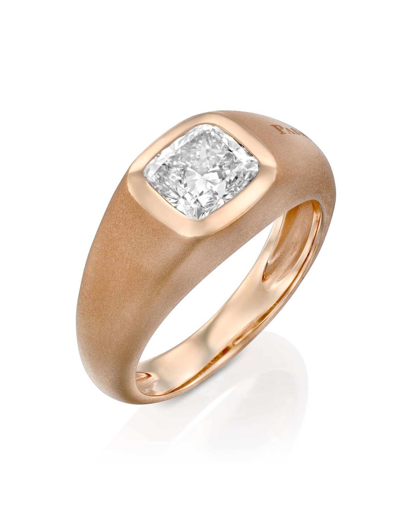 color: Rose Gold