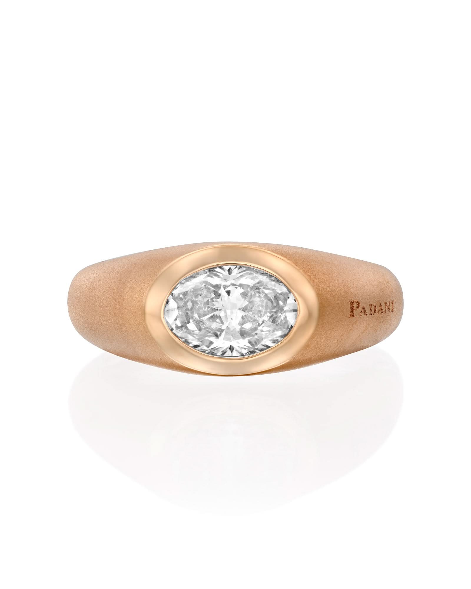 color: Rose Gold