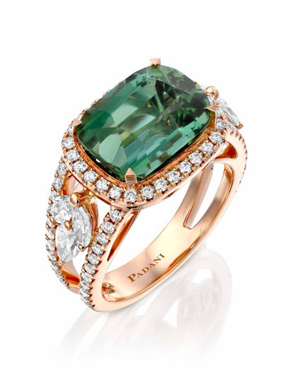 color: Rose Gold