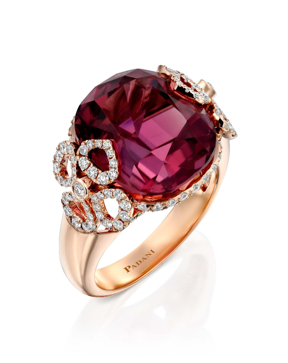 color: Rose Gold