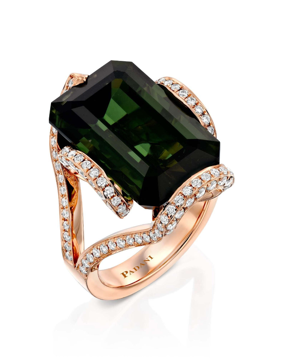 color: Rose Gold