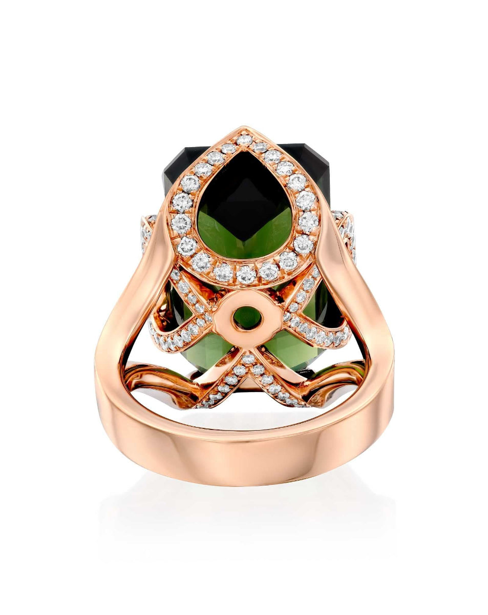 color: Rose Gold