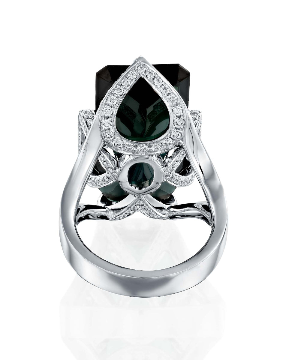 color: White Gold