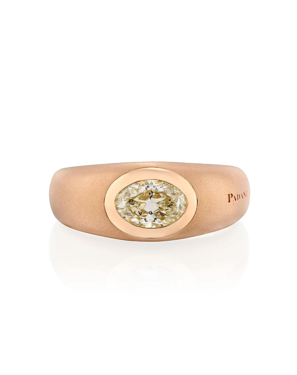 color: Rose Gold