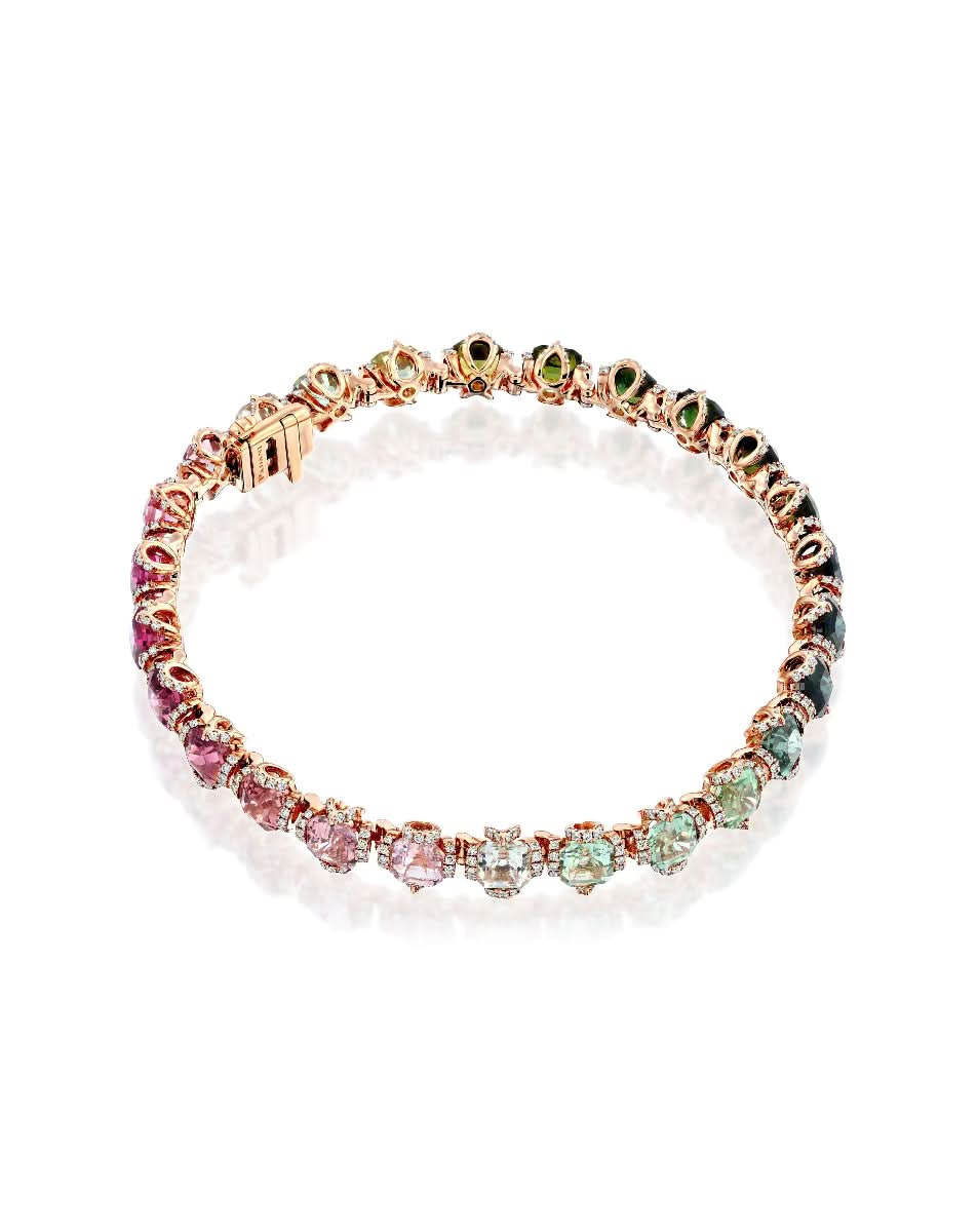 color: Rose Gold