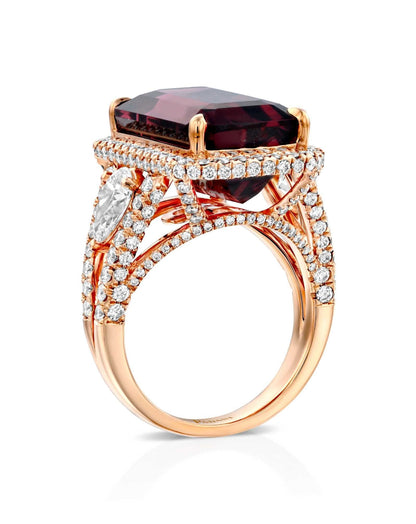 color: Rose Gold