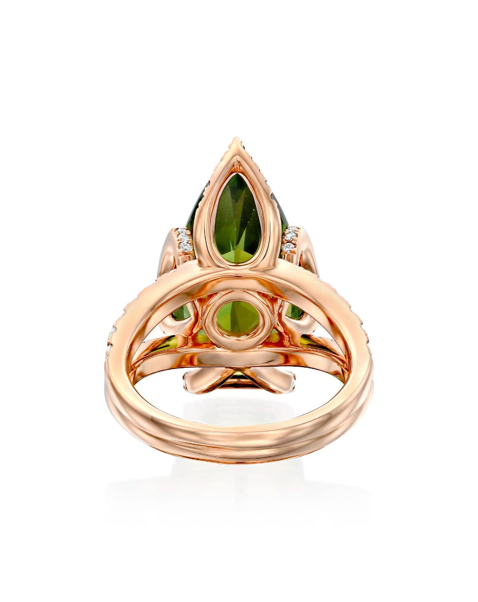 color: Rose Gold