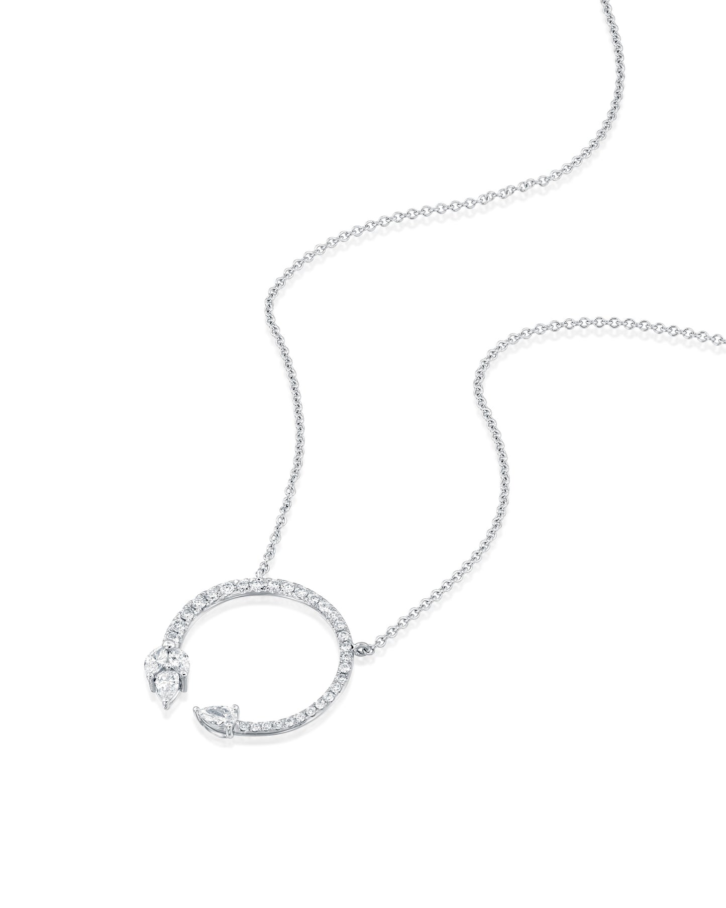 שרשרת מלווין חישוק פתוח משובצת יהלומים