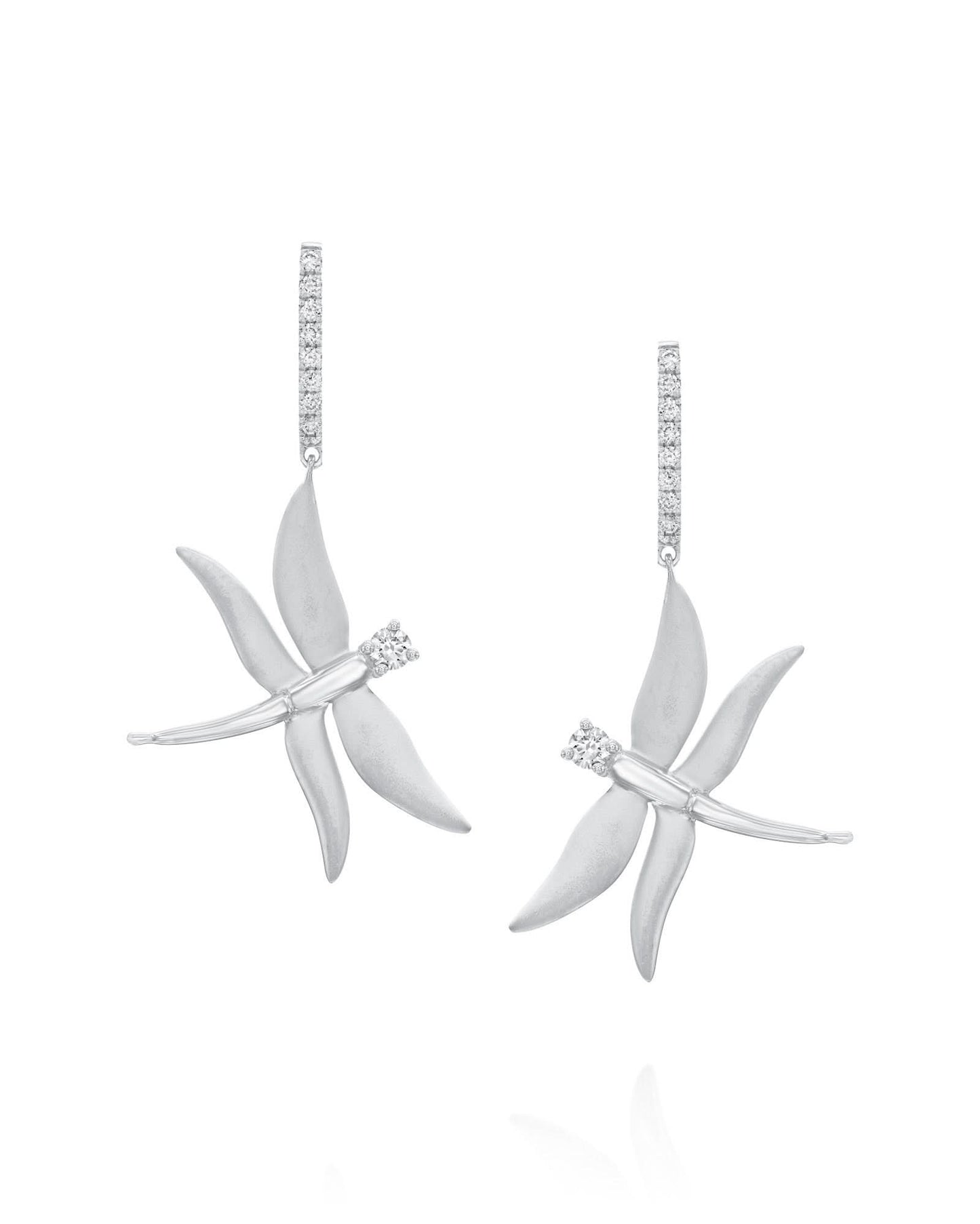 עגילי שפירית מט תלויים משובצים יהלומים