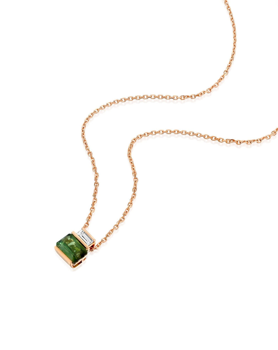 color: Rose Gold