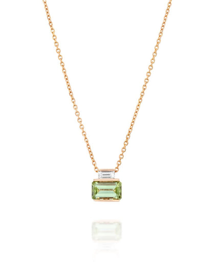 color: Rose Gold