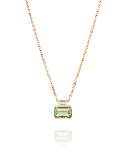 color: Rose Gold