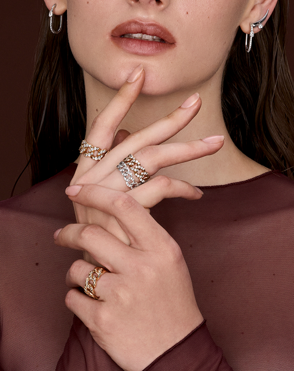 color: White Gold; color: Rose Gold