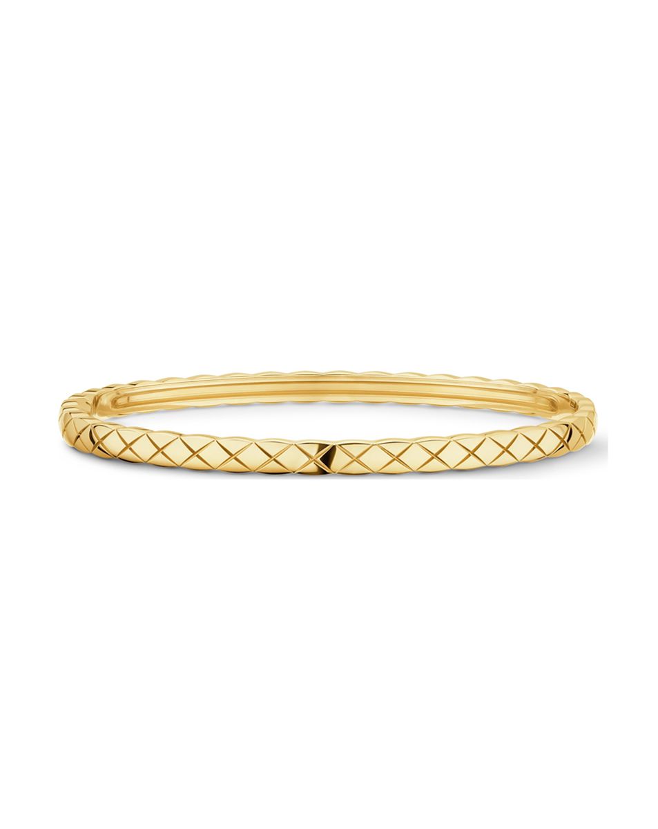 color: Yellow Gold