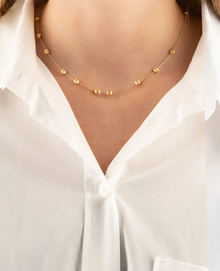 color: Yellow Gold
