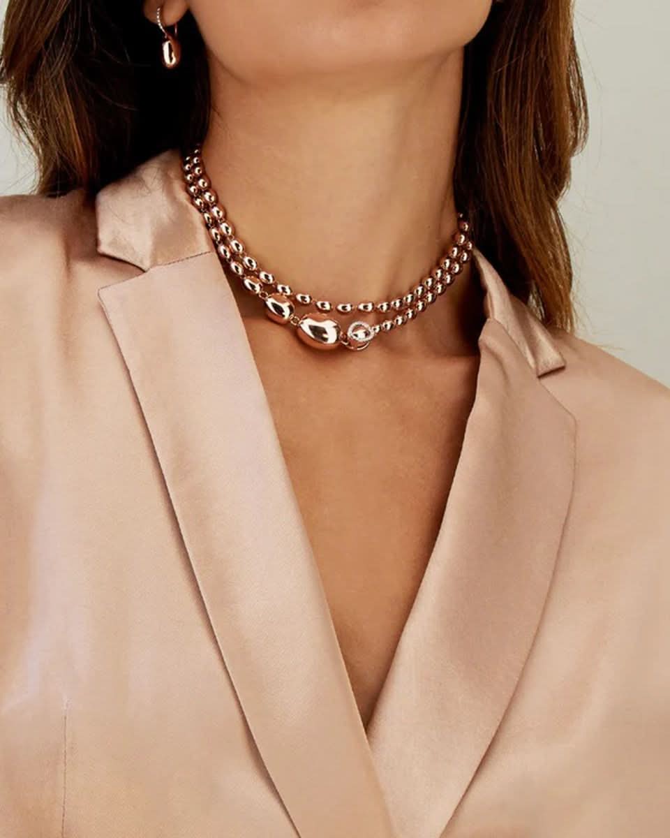color: Rose Gold