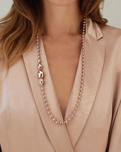 color: Rose Gold