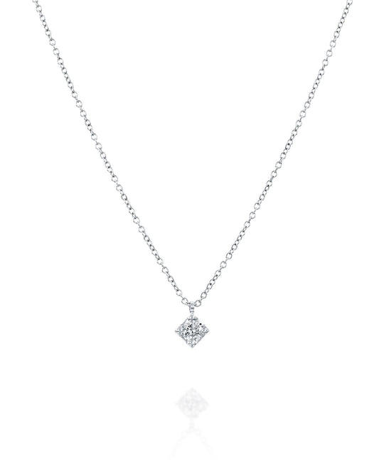Diamond pendant necklace in a rhombus setting – 0.25