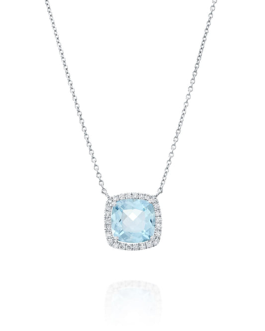 שרשרת זהב לבן 18K עם תליון טופז כחול שמיים בחיתוך קושן ומסגרת יהלומים