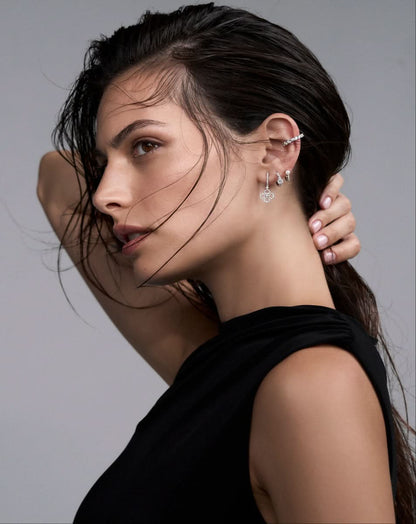 color: White Gold; color: Yellow Gold; color: Rose Gold;