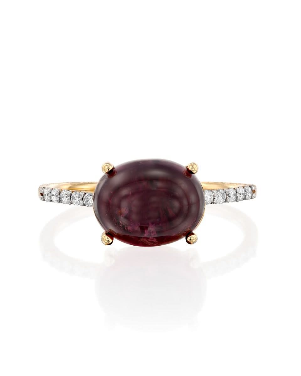 color: Yellow Gold