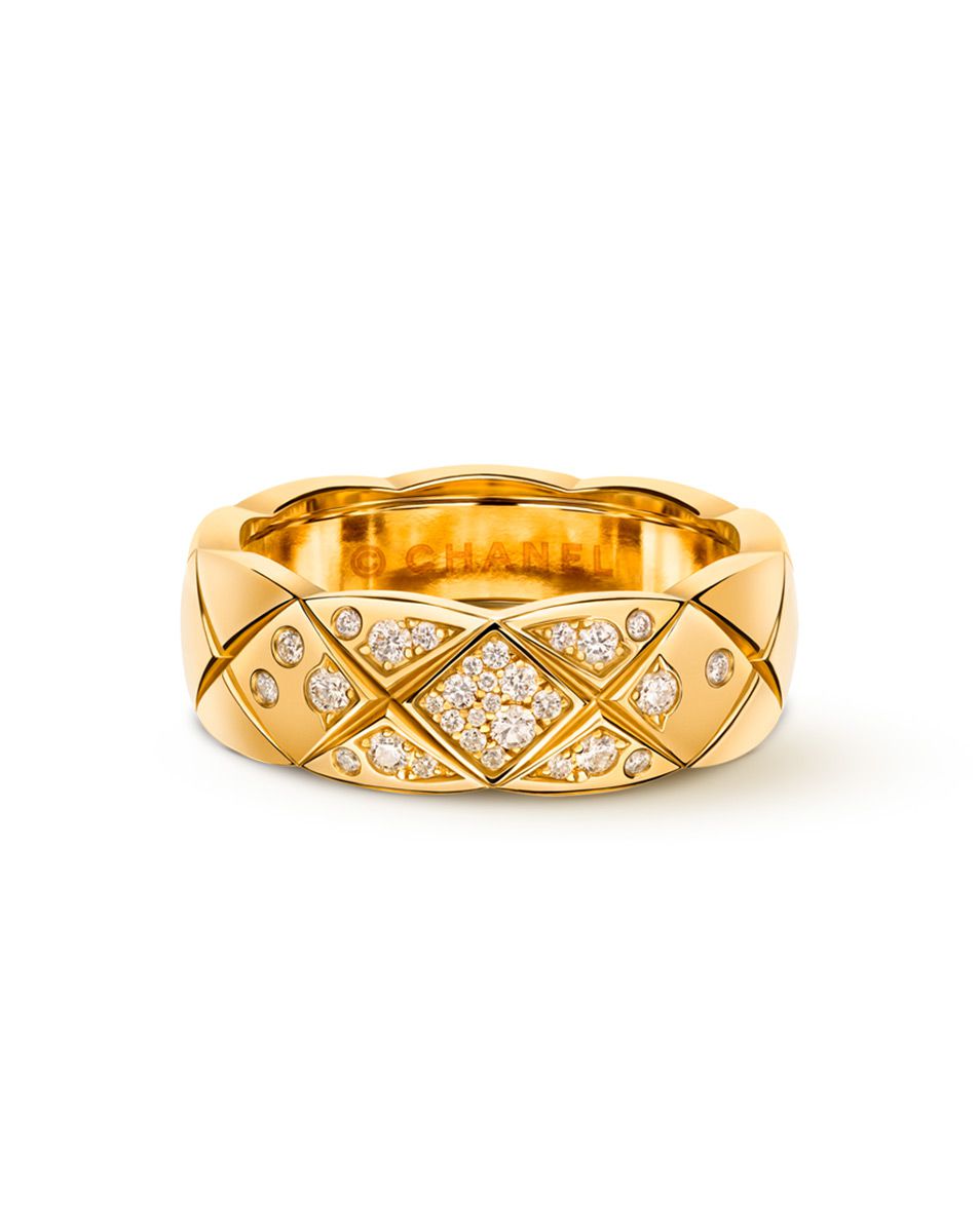 color: Yellow Gold