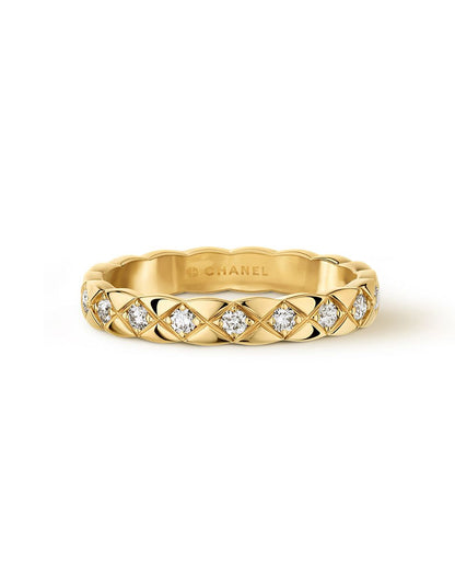 color: Yellow Gold