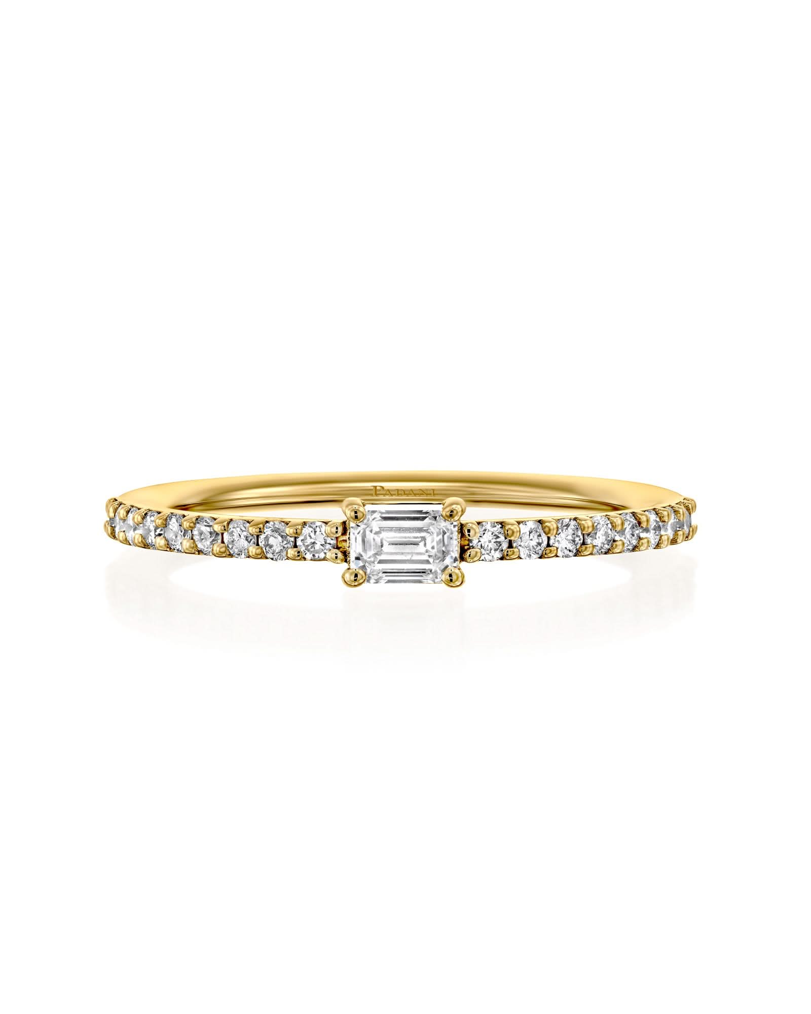 color: Yellow Gold