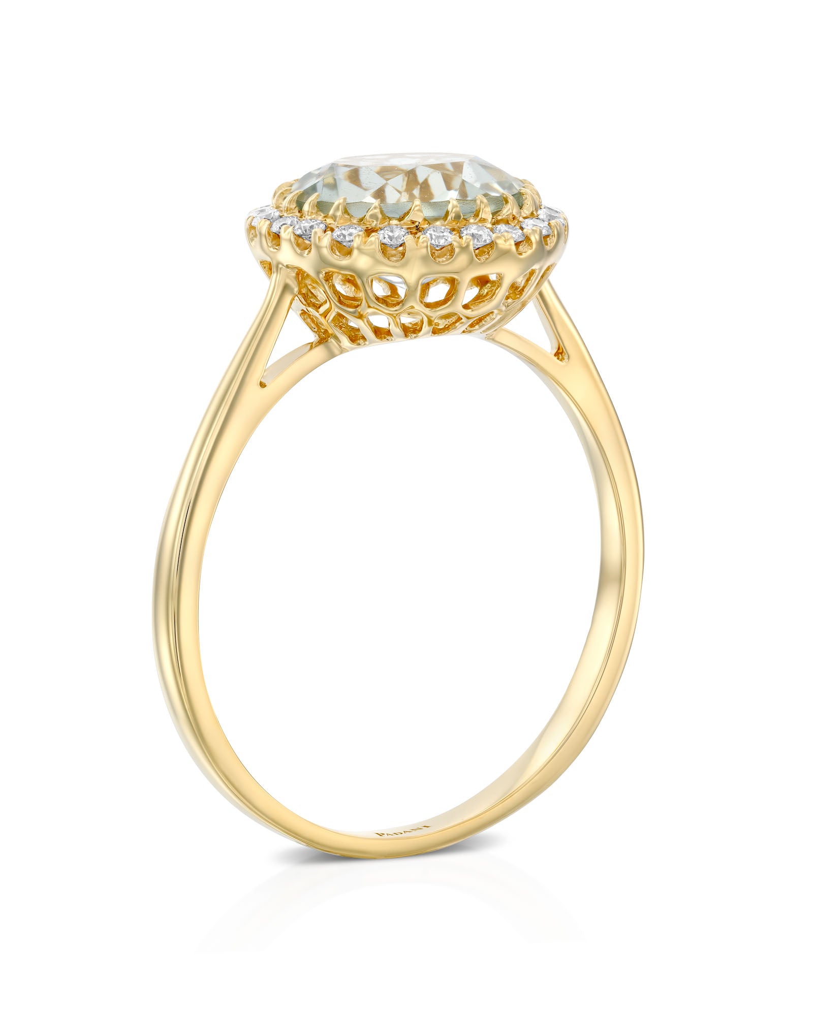 color: Yellow Gold