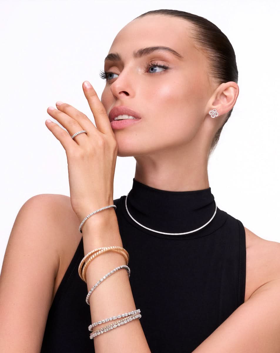 color: White Gold