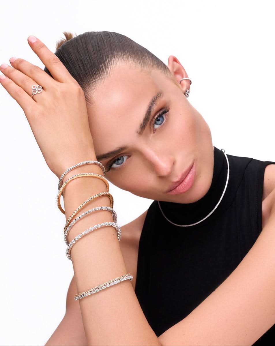 color: White Gold