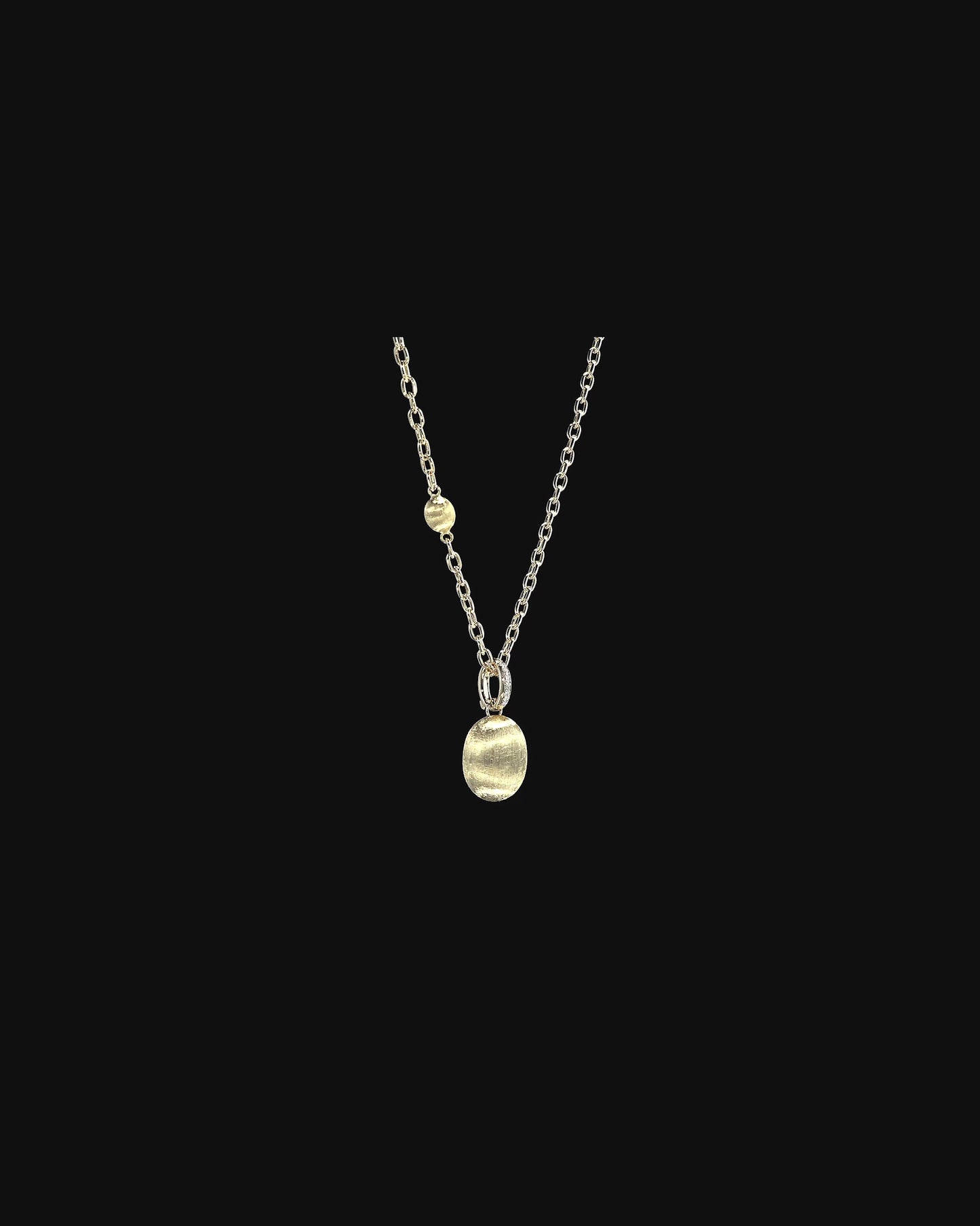 color: Yellow Gold