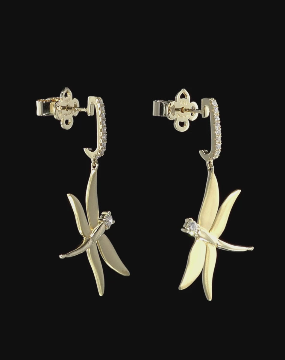 color: Yellow Gold; color:  White Gold; color: Rose Gold;