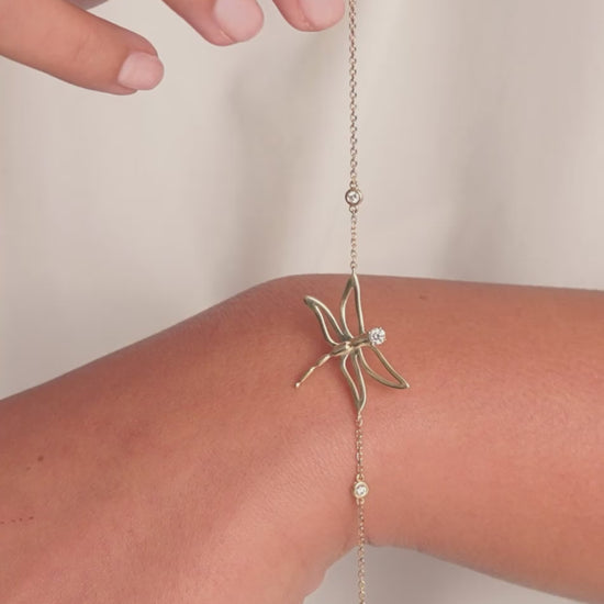 color: Yellow Gold; color: Rose Gold; color: White Gold;