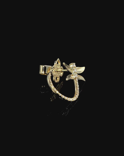 color: Yellow Gold; color:  White Gold; color: Rose Gold;