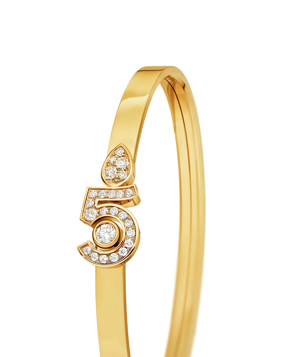 color: Yellow Gold
