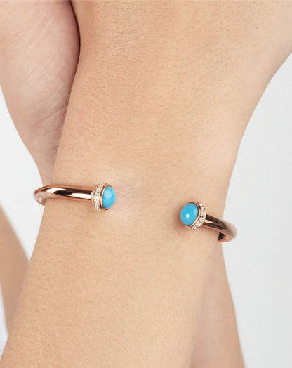 color: Rose Gold