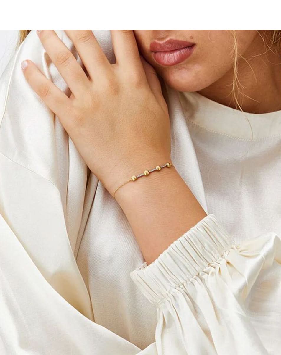 color: Yellow Gold